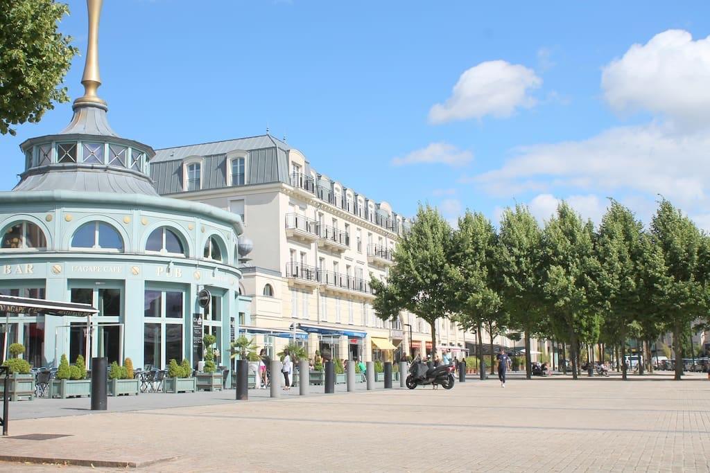 Disney, Sunny Comfortable 2 Bedrooms Family Apartment, 8 Pers, Wifi, Netflix Chessy  Eksteriør billede